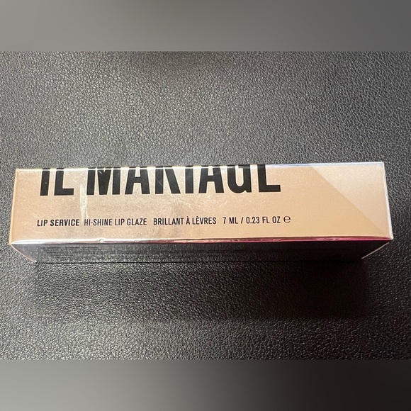 Il Makiage Lip Glaze Petty Crimes 571 - Picture 1 of 3